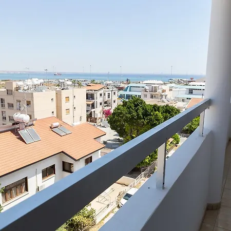 Wonderful Sea View Marina * Larnaca